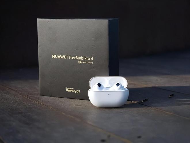 华为FreeBuds Pro 4开售：打破TWS耳机边界引领智能音频新潮流(图4)