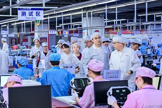 AI美音、极速智能 传统K歌音响市场来了一个特斯拉(图9)