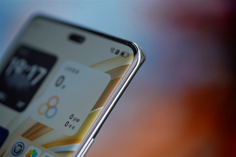 抗摔、长续航、卫星通信 荣耀X60 Pro全面评测：真正让你用得安心的耐用神机(图5)