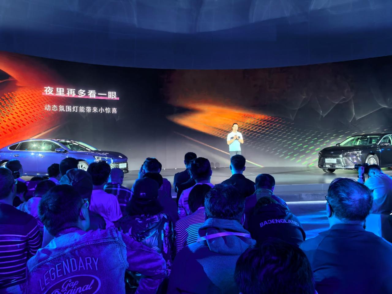 四次迭代豪华再升级 别克君越2025白金款上市(图4)