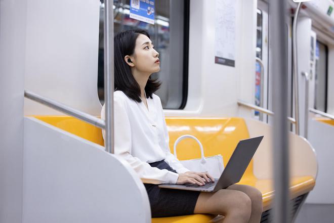 Kaiyun：蓝牙耳机不建议乱买：2025蓝牙耳机口碑王大揭秘！凭啥被用户疯抢(图5)