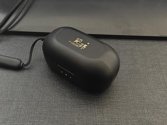 2025高性价比降噪耳机大推荐千元音质体验让耳朵爽到飞起！(图7)