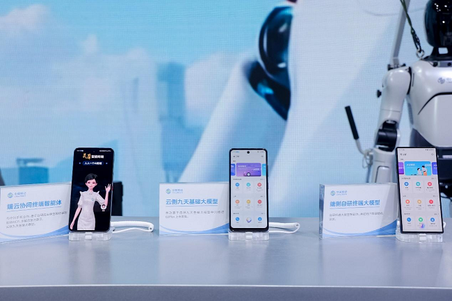 Kaiyun：智领AI终端新时代！中国移动终端公司发布搭载灵犀智能体的AI矩阵(图3)