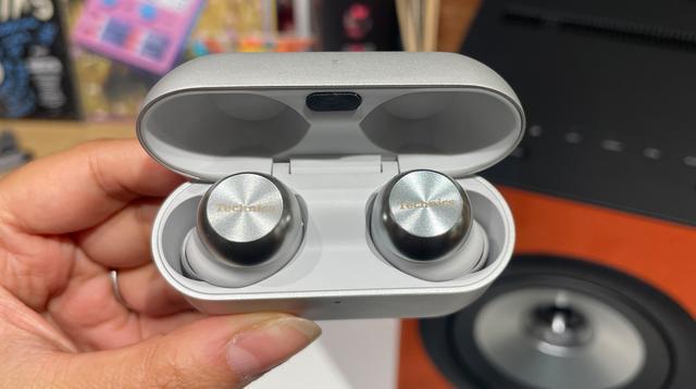 深度横测！最强9款ANC耳机测评：Bose、Apple等等到底谁更香？(图14)