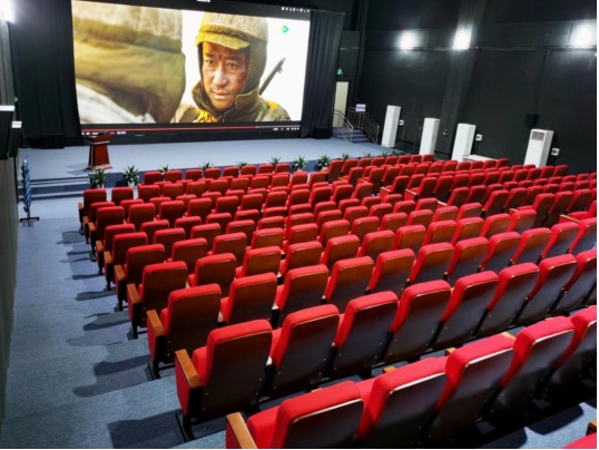 阿尔泰多功能影剧院——THK-102C音频系统应用案例(图2)
