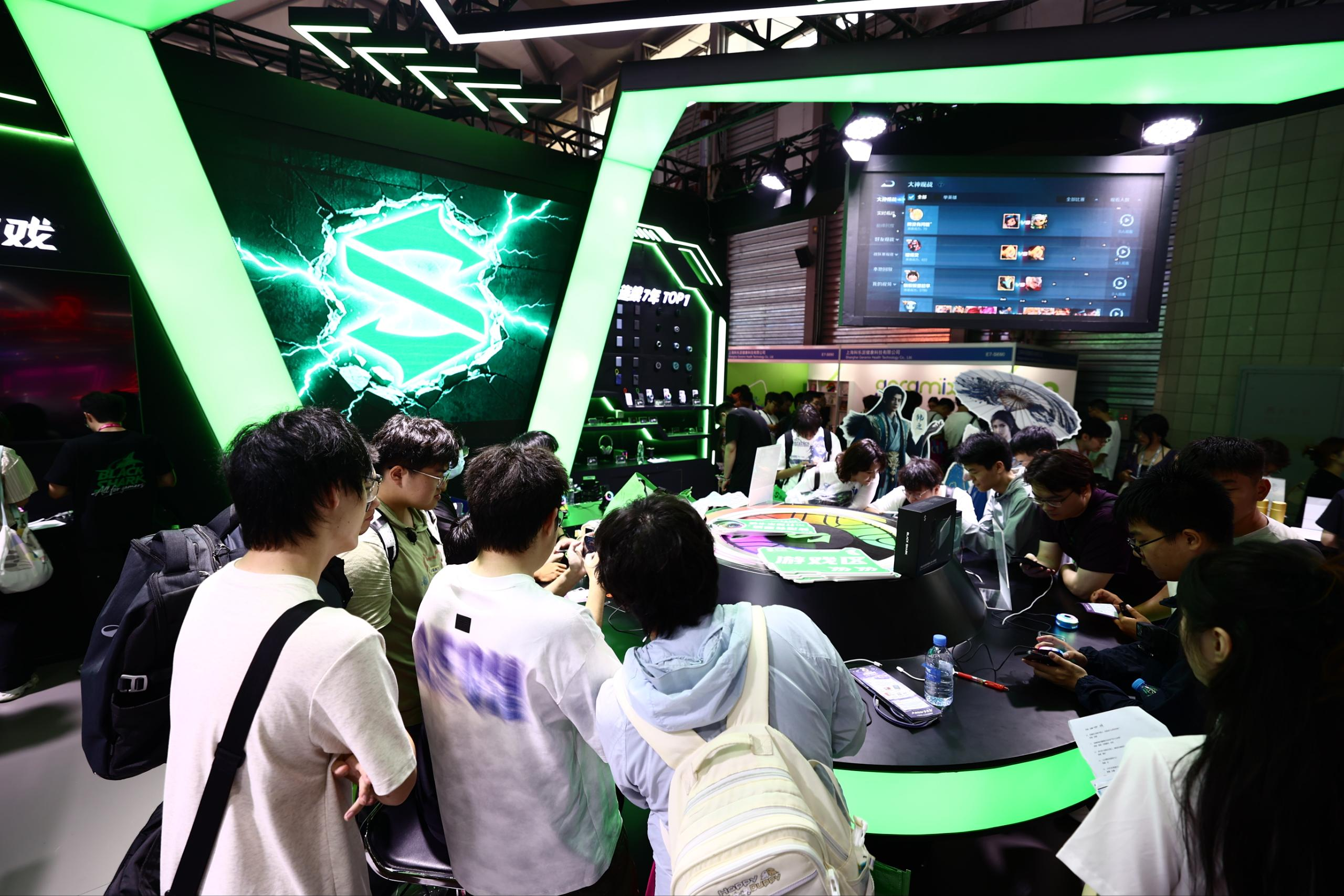黑鲨2026ChinaJoy参展收官散热矩阵与AI科技产品获玩家高度认可(图5)